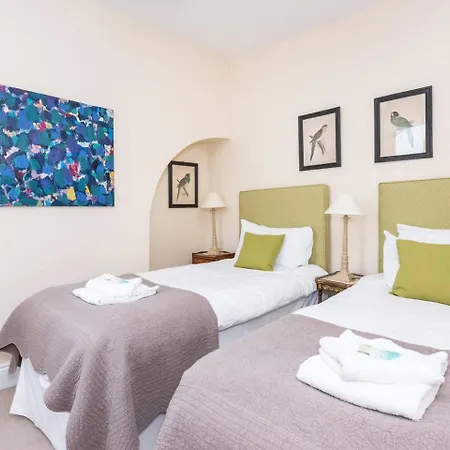 59 St Denys Road Gorgeous 2-bed House Right In The Heart Of - Pass The Keys